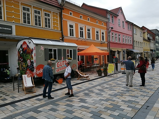 Informationsstand mit ÖDP-Bauwagen am 16.9.2021 in Heilbad Heiligenstadt