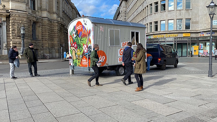 ÖDP-Bauwagen in Leipzig