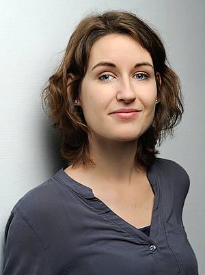 Fenya Kirst - Referentin für Social Media Fenya Kirst - Referentin für Social Media