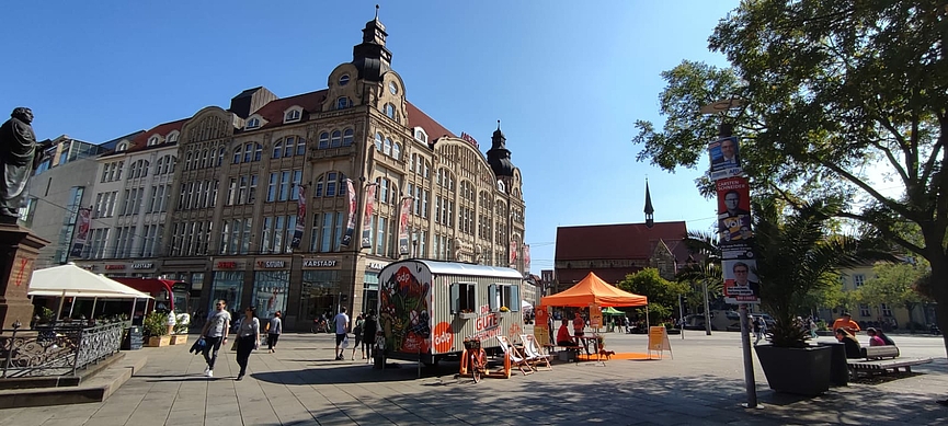 Informationsstand und ÖDP-Bauwagen am 14.9.2021 in Erfurt